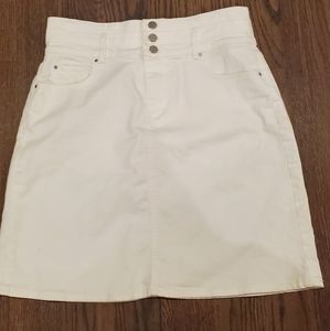 Ann Taylor white denim skirt